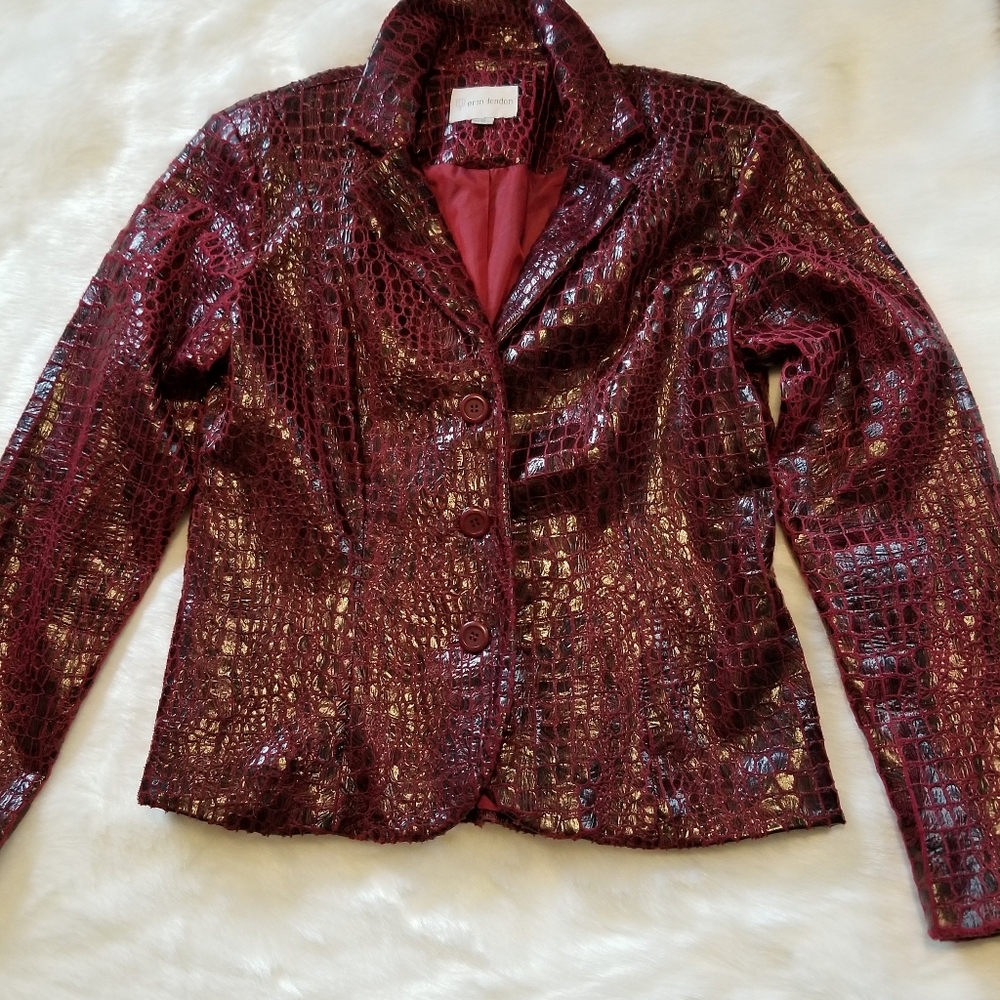 Womens burgundy lined jacket M